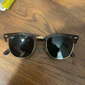 Ray Ban Clubmaster Sunglasses Tortoise Shell